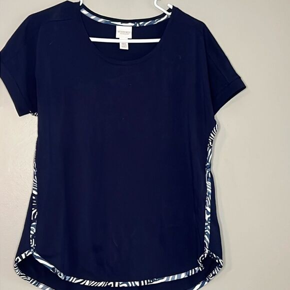 CHICO’s WEEKENDS
Exuberant Zebra Trim Tunic - Picture 1 of 8